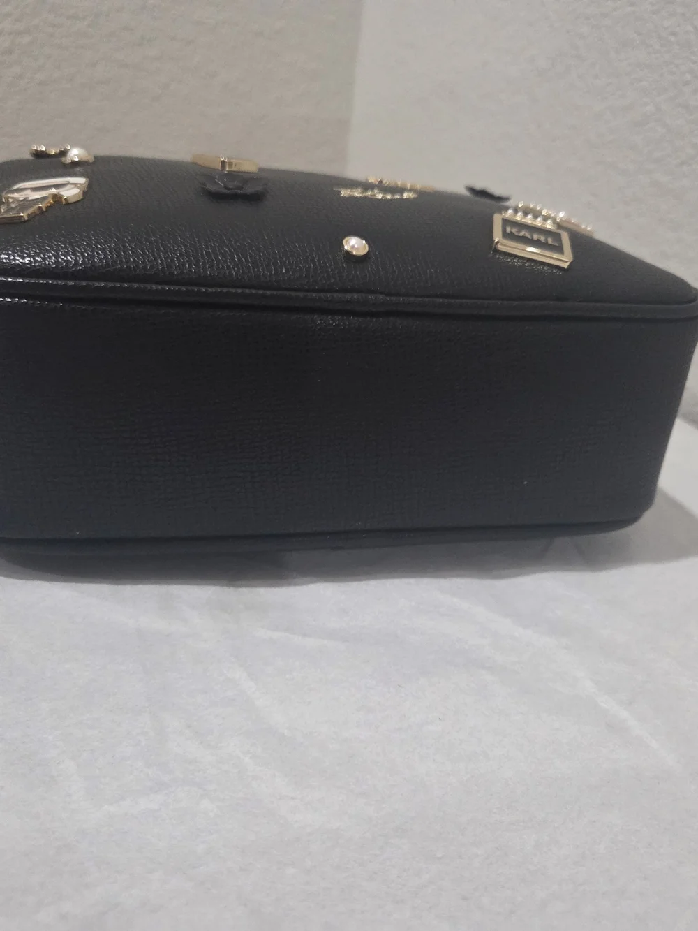 Karl Lagerfeld Black Crossbody Bag with Logo Strap Charm Pouch Pins NWT L6DEU6CJ